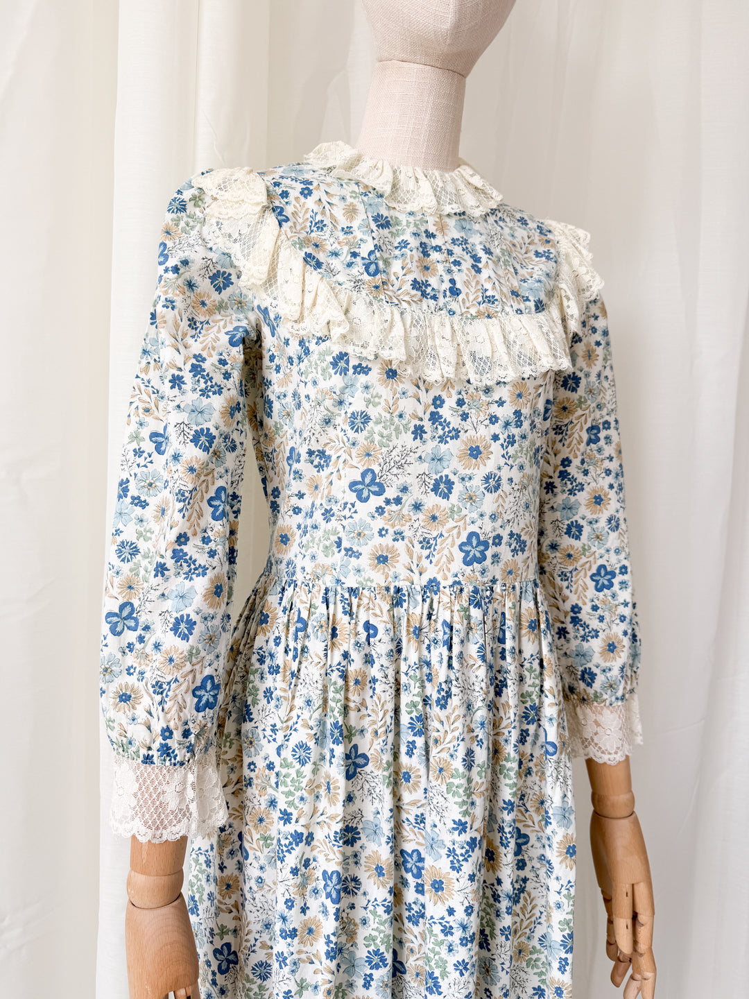 Beautiful Rare One of a Kind 1970s Lace Trimmed Cotton Midaxi Dress