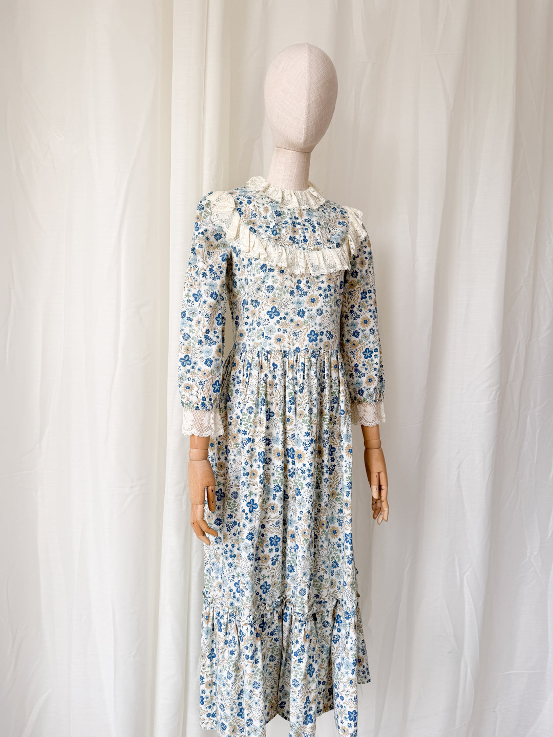 Beautiful Rare One of a Kind 1970s Lace Trimmed Cotton Midaxi Dress