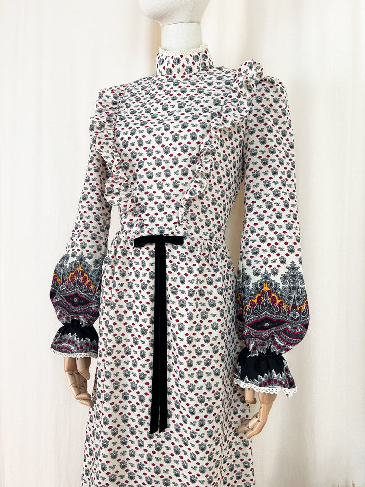 Sweet 70s Rare Fine Wool Prairie Dress