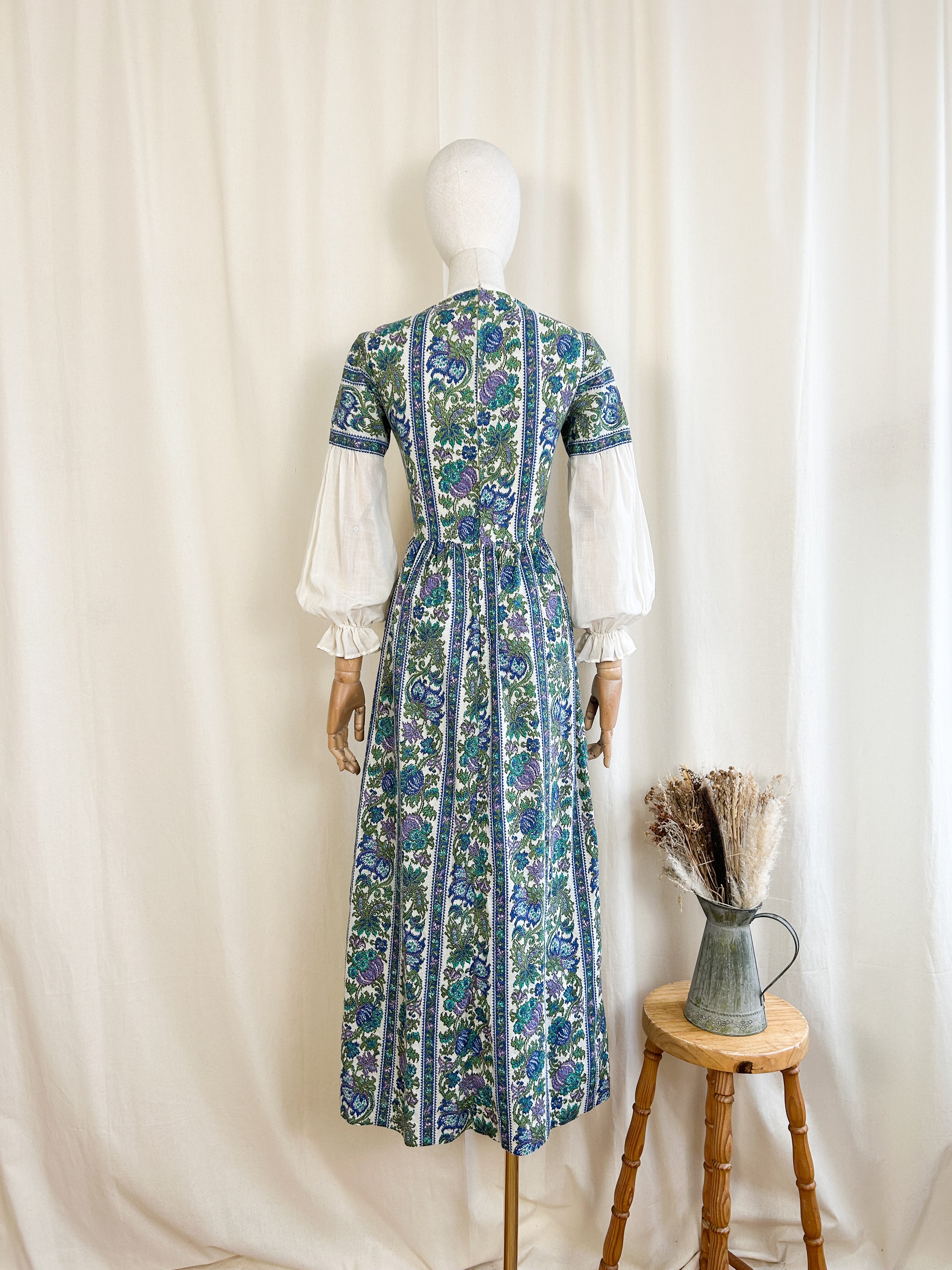 Angelic Rare 70s Corset Bodice Tapestry Print Cotton Maxi Dress by