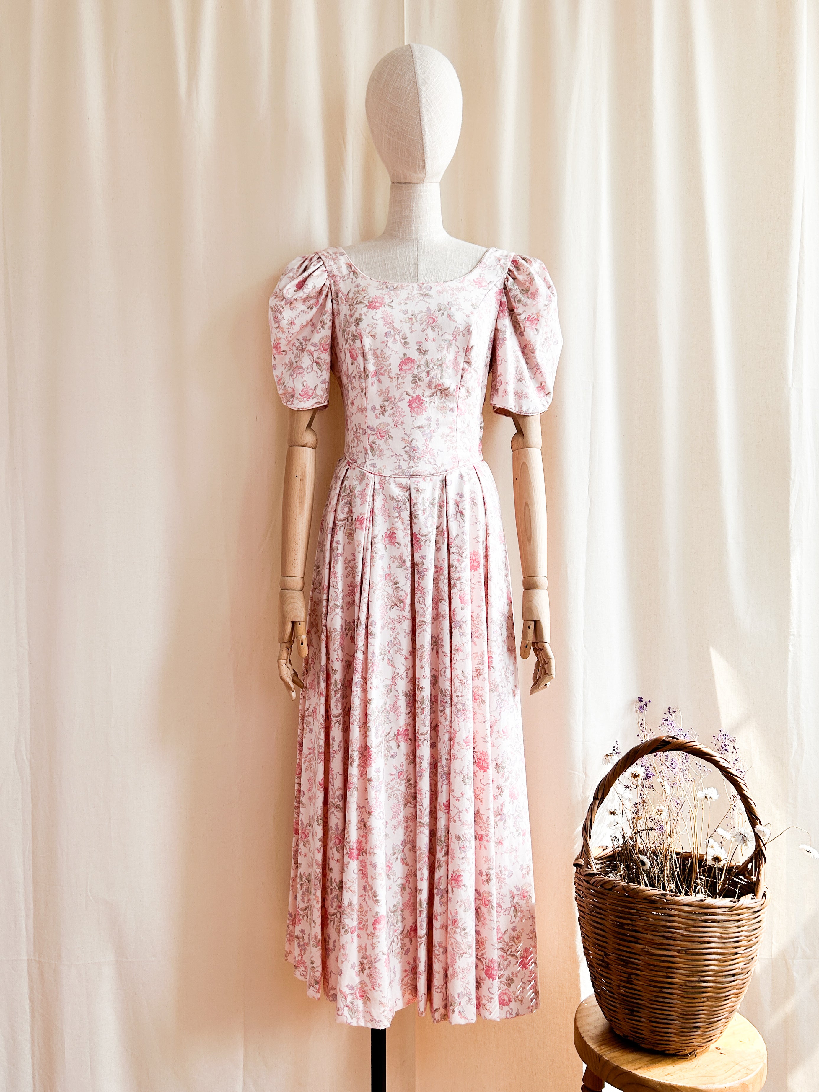【正規品】2WAY WILD ROSE CANVAS ART DRESS Rosenda Dress - Blossom Breeze | DÔEN