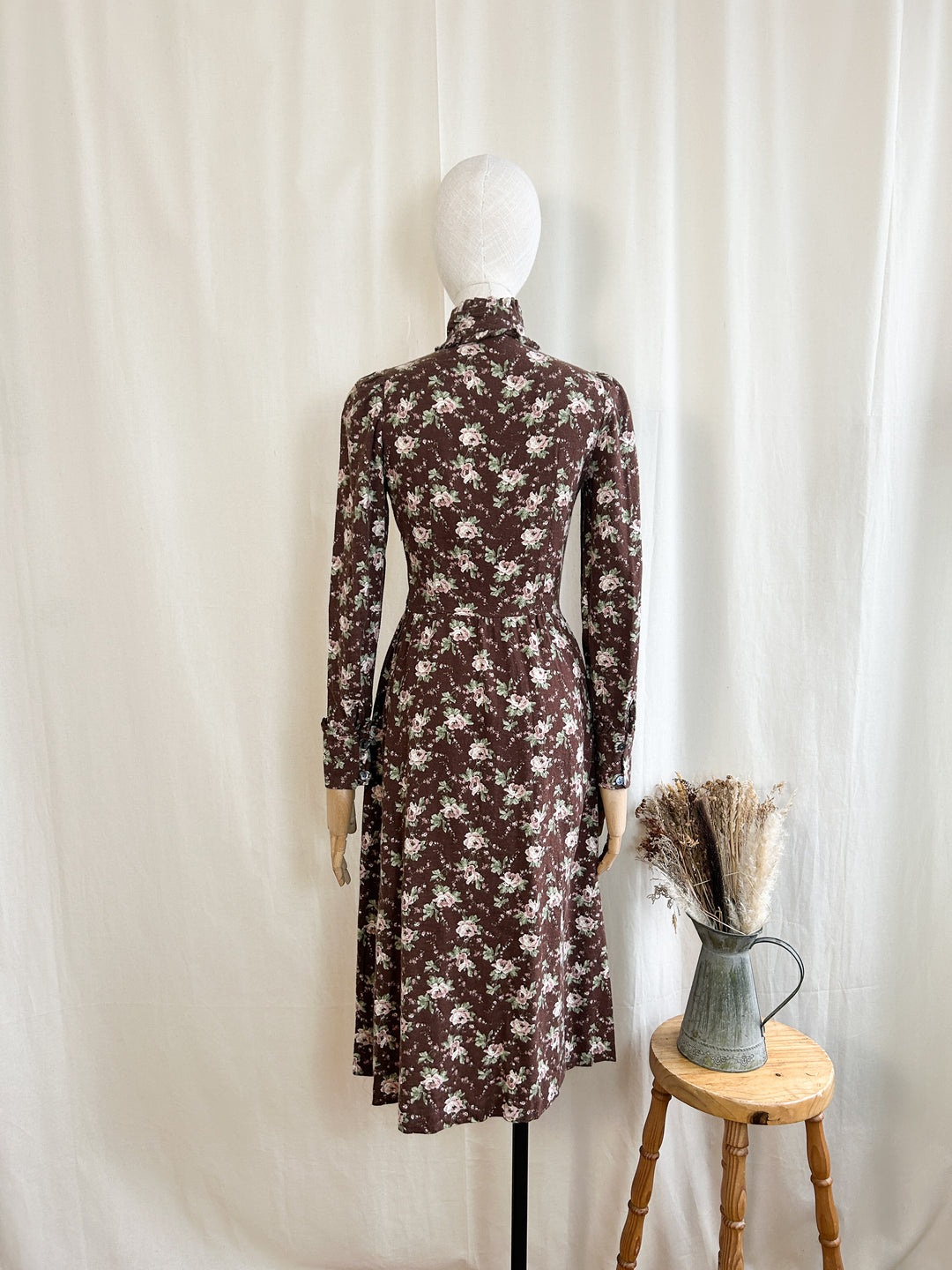 Adorable Rare 70s Laura Ashley Brushed Cotton Midi Dress