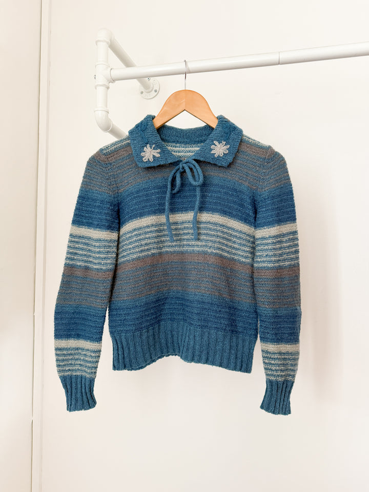Adorable Rare 1970s Wool Blue Sweater