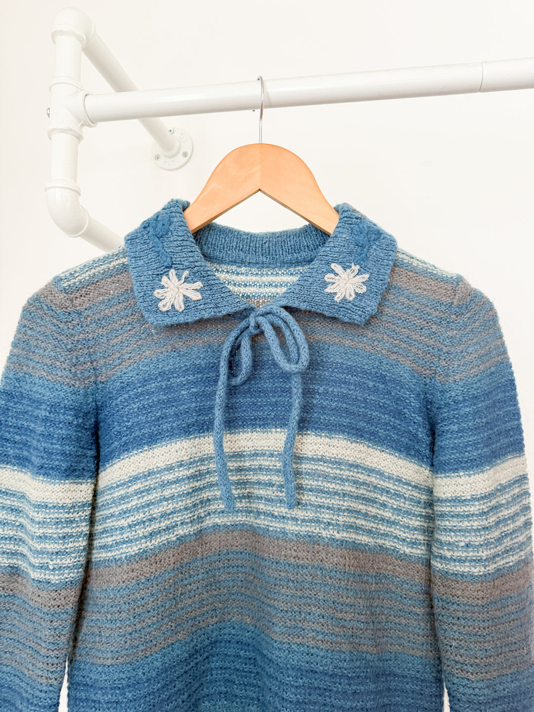 Adorable Rare 1970s Wool Blue Sweater