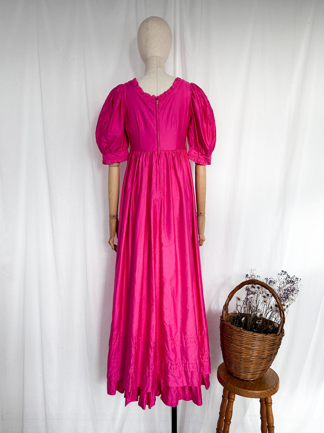 RARE LATE 1970S SHOCKING BARBIE PINK LAURA ASHLEY REGENCY DRESS The Pansy Garden RARE LATE 1970S SHOCKING BARBIE PINK LAURA ASHLEY REGENCY DRESS The Pansy Garden