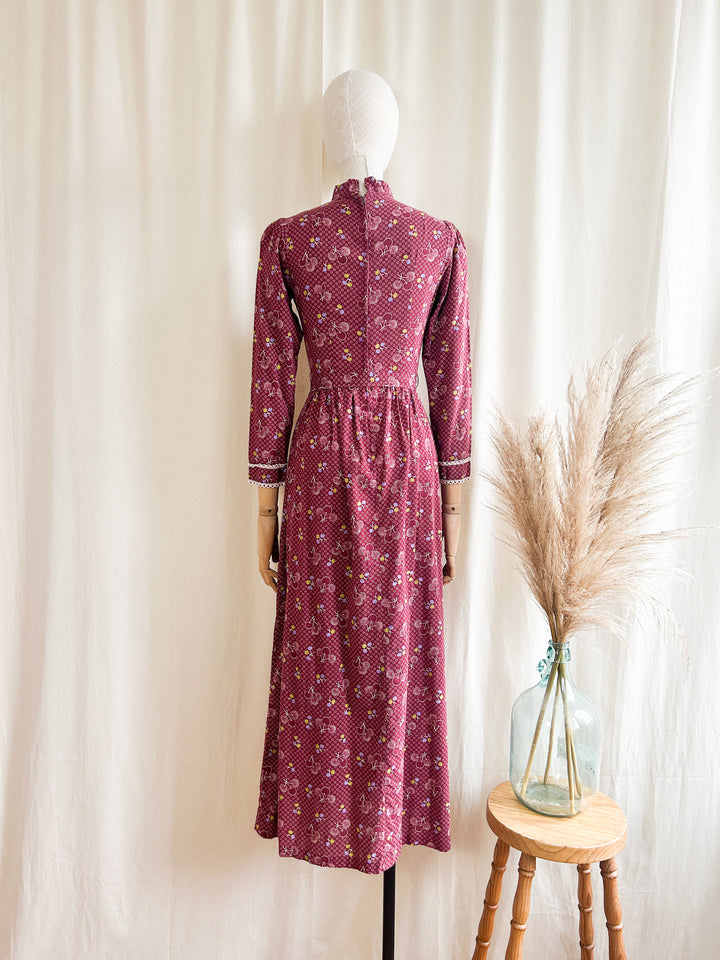 The Plums ~ adorable maroon 70s cotton maxi dress by Michael Sinclair