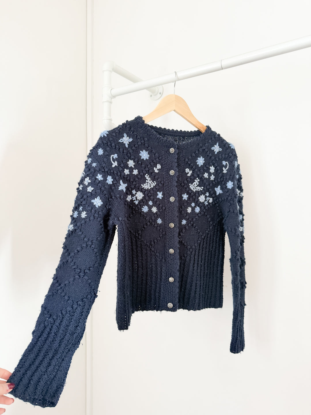 Stunning Holy Grail Rare Heavily Detailed Floral Navy Wool Austrian Knit Cardigan