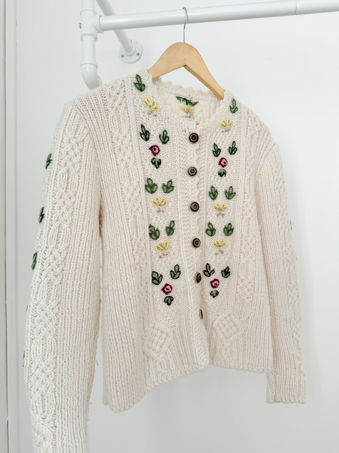 Gorgeous Rare Floral Embroidered Austrian Cream Wool Cardigan