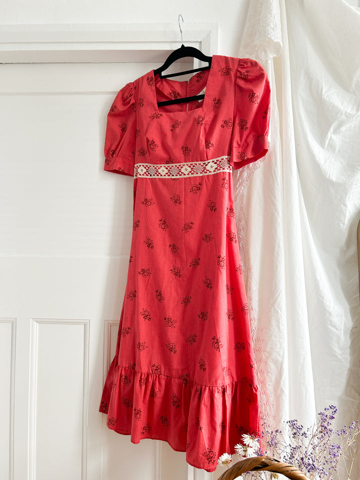 BEAUTIFUL RED COTTON BOHO PRAIRIE MIDI DRESS