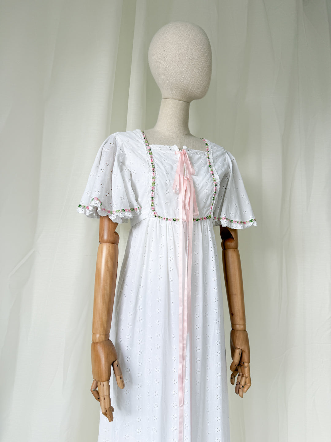 Divine Ethereal Broderie Anglaise 70s Cotton Maxi Dress