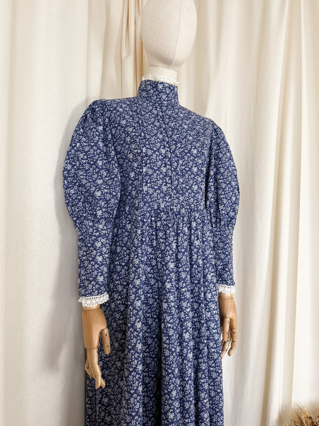 Gorgeous Rare 1970s Laura Ashley made in Wales Cotton Maxi Dress