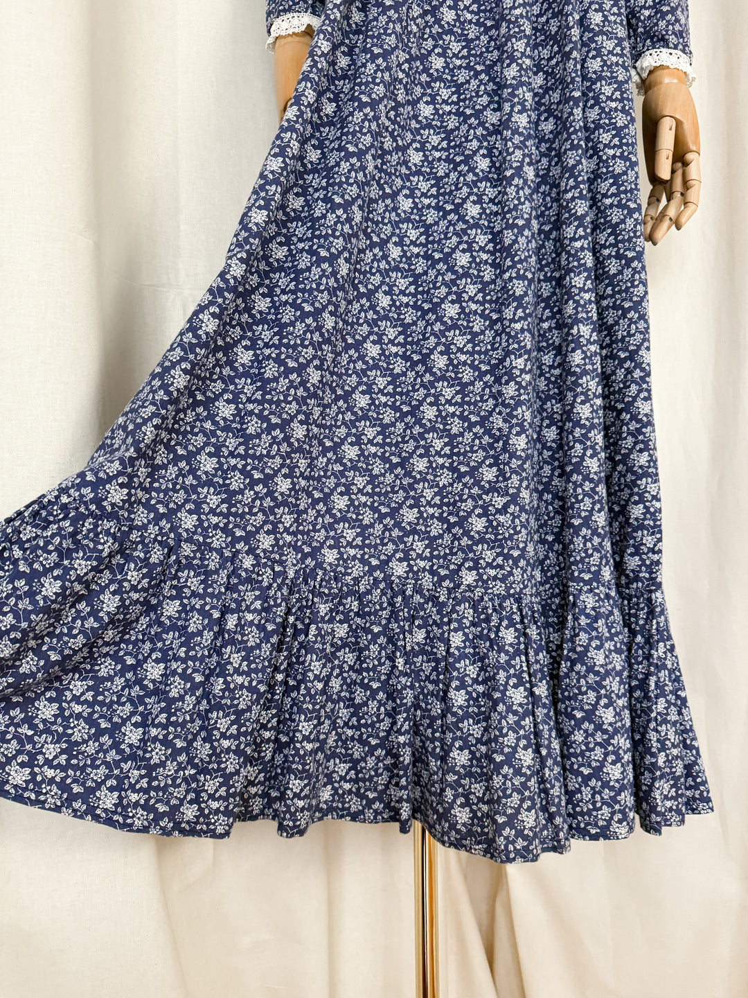 Gorgeous Rare 1970s Laura Ashley made in Wales Cotton Maxi Dress