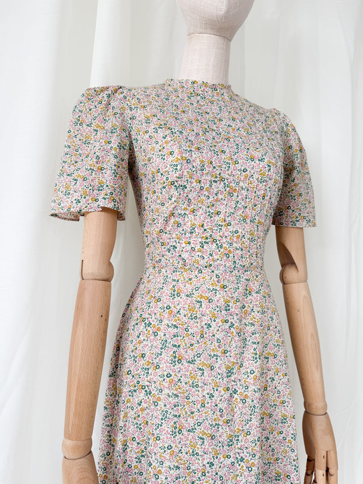 Adorable Rare 70s Earlybird Floral Cotton Maxi Dress