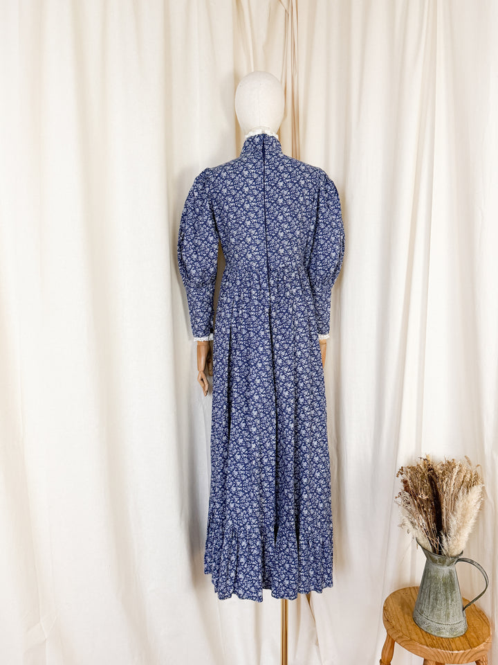 Gorgeous Rare 1970s Laura Ashley made in Wales Cotton Maxi Dress
