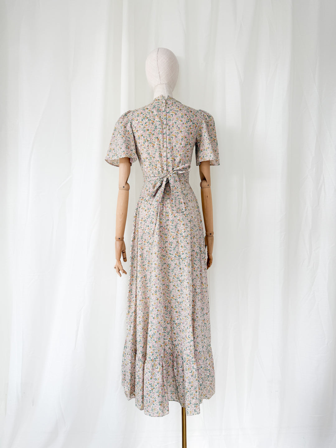 Adorable Rare 70s Earlybird Floral Cotton Maxi Dress