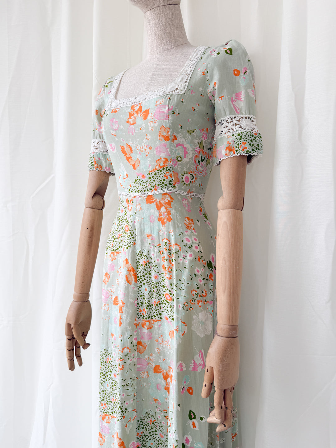 Divine Rare 70s Peter Robinson Floral Cotton Maxi Dress