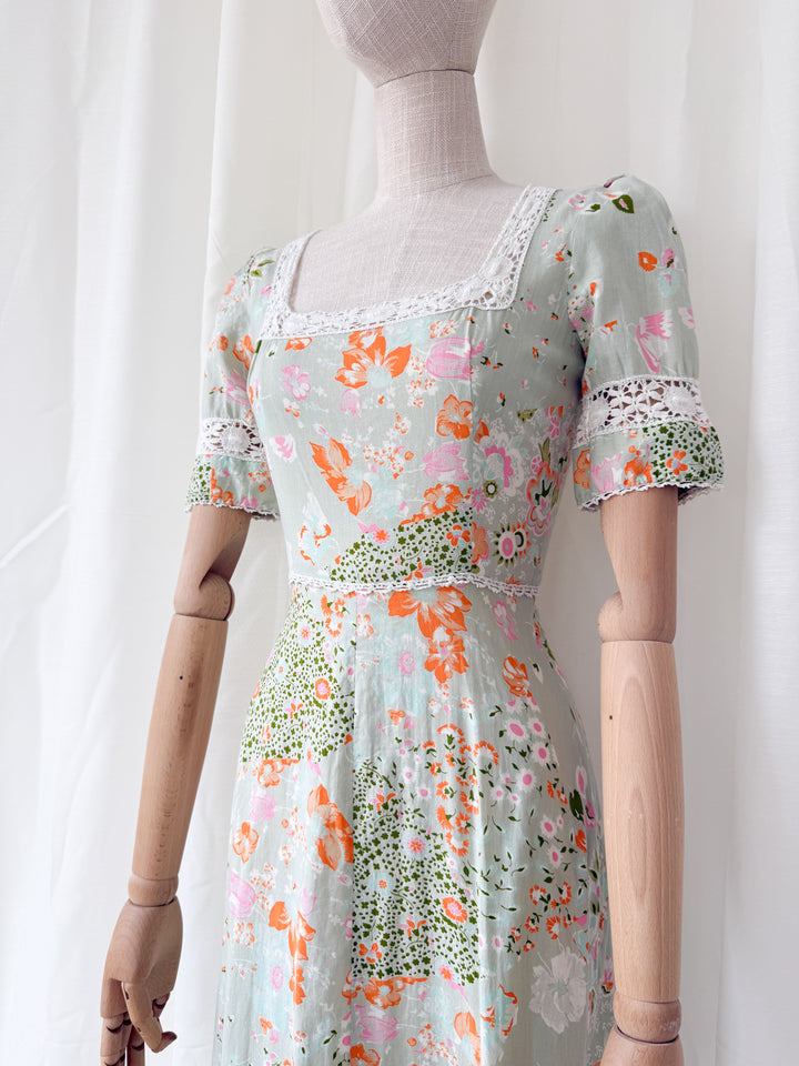 Divine Rare 70s Peter Robinson Floral Cotton Maxi Dress