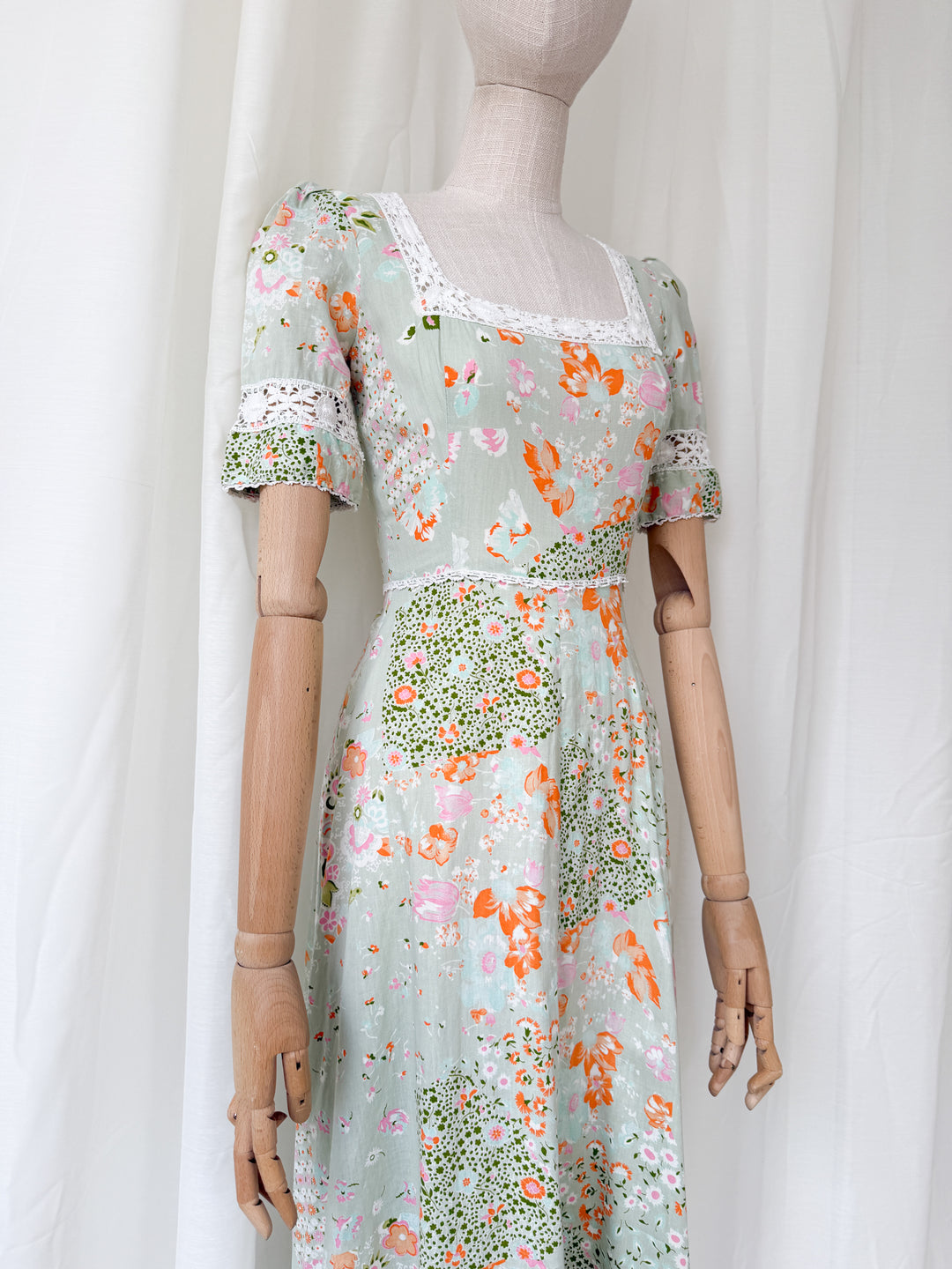 Divine Rare 70s Peter Robinson Floral Cotton Maxi Dress