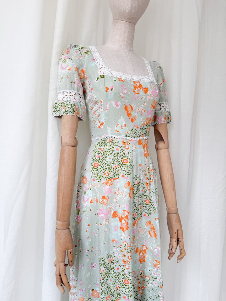 Divine Rare 70s Peter Robinson Floral Cotton Maxi Dress