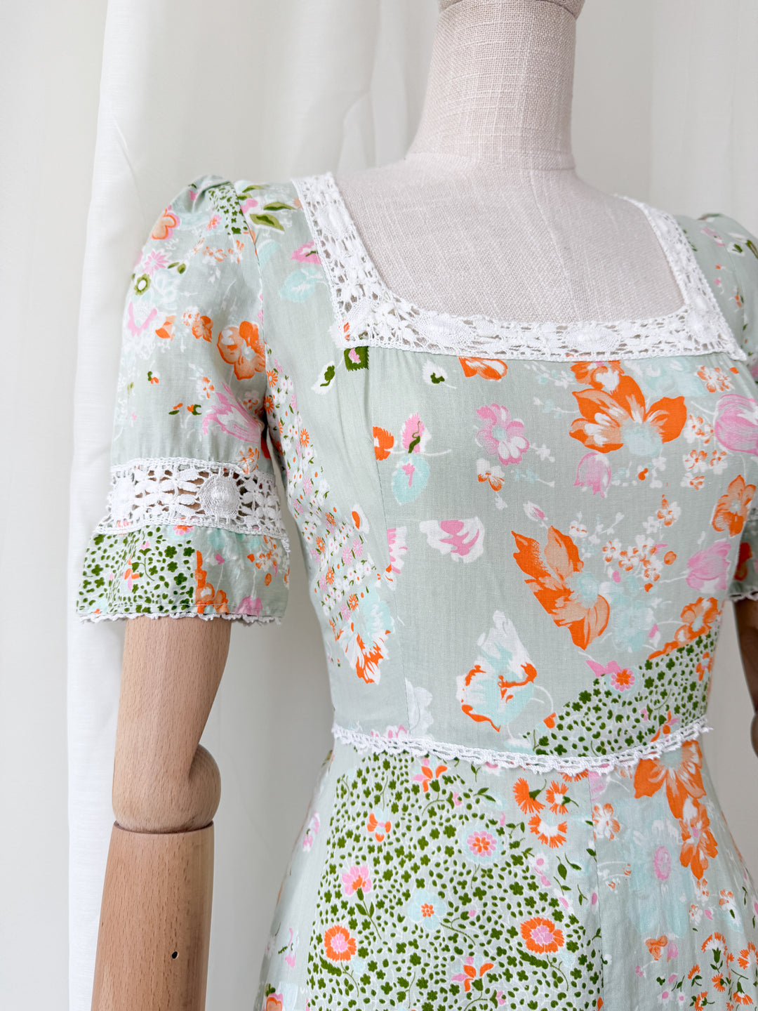 Divine Rare 70s Peter Robinson Floral Cotton Maxi Dress