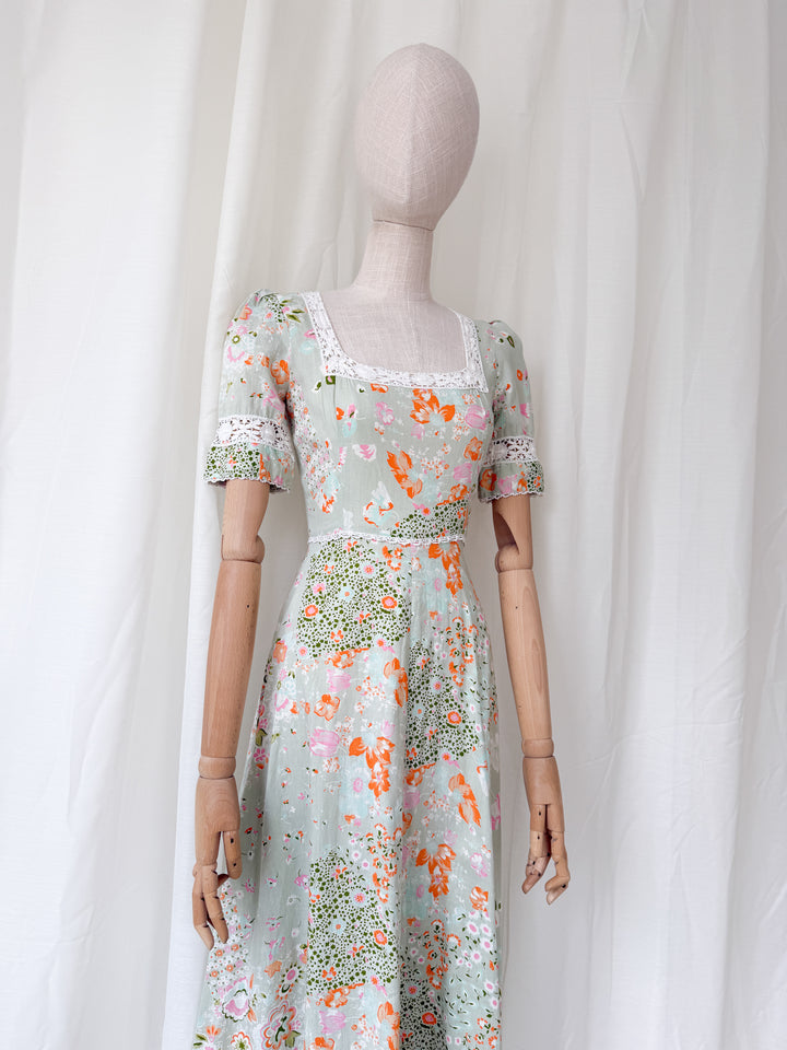 Divine Rare 70s Peter Robinson Floral Cotton Maxi Dress