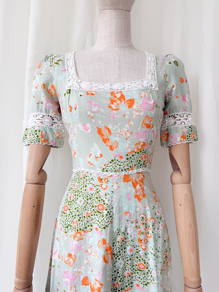 Divine Rare 70s Peter Robinson Floral Cotton Maxi Dress