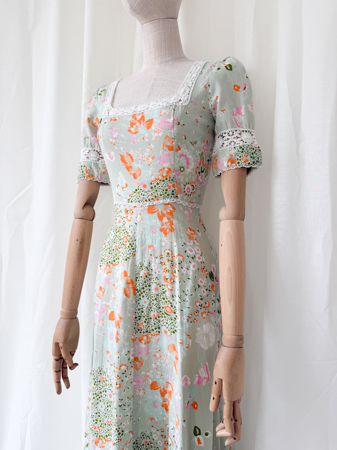 Divine Rare 70s Peter Robinson Floral Cotton Maxi Dress