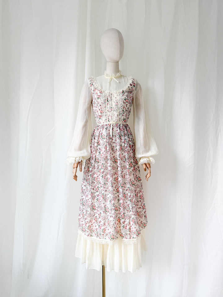 Stunning Precious Lace Trimmed 70s Cotton Maxi Dress