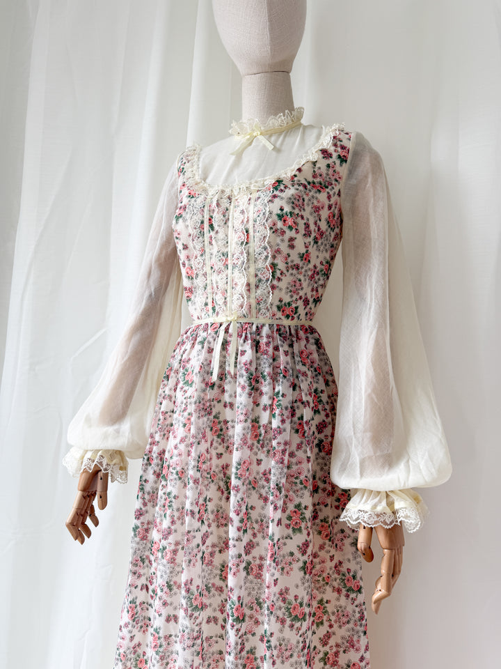 Stunning Precious Lace Trimmed 70s Cotton Maxi Dress