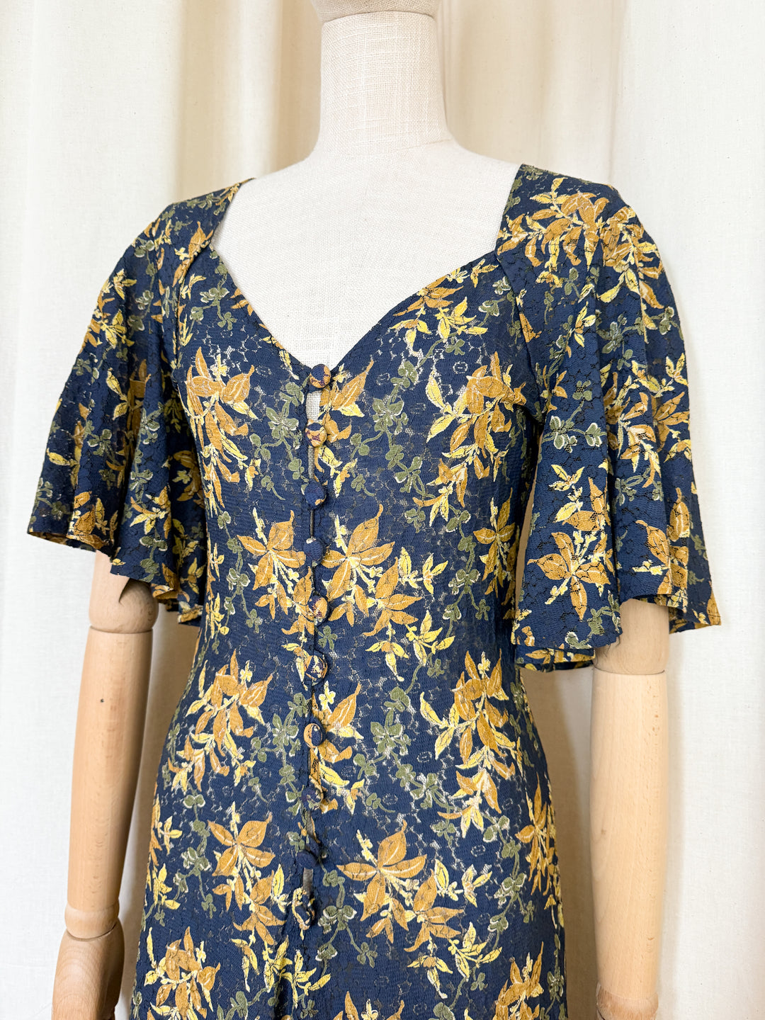 Heavenly Rare Collectible Lee Bender at Bus Stop Lace Midi Dress