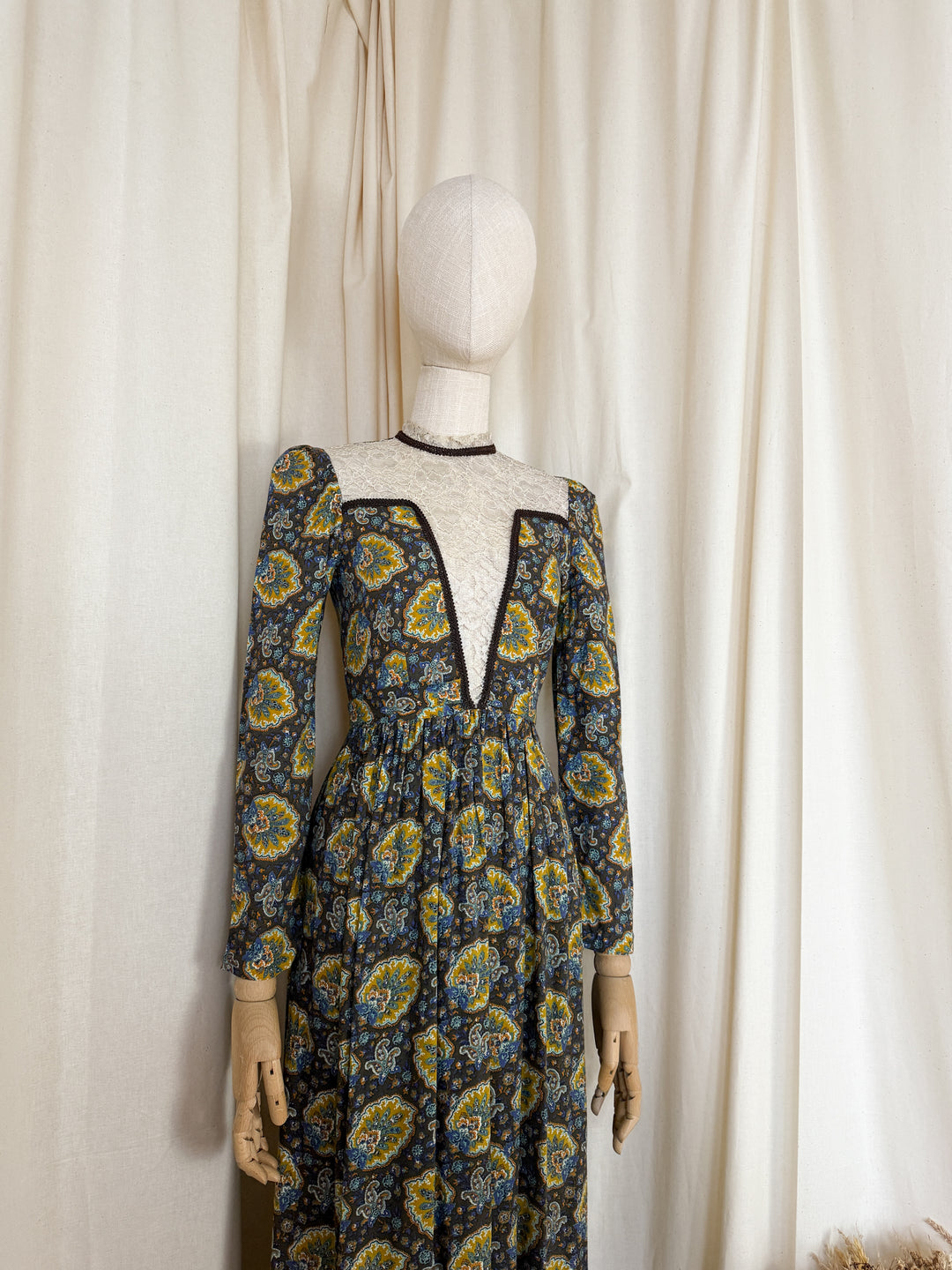 Stunning Rare Lace Panelled Brown 1970s Cotton Maxi Dress