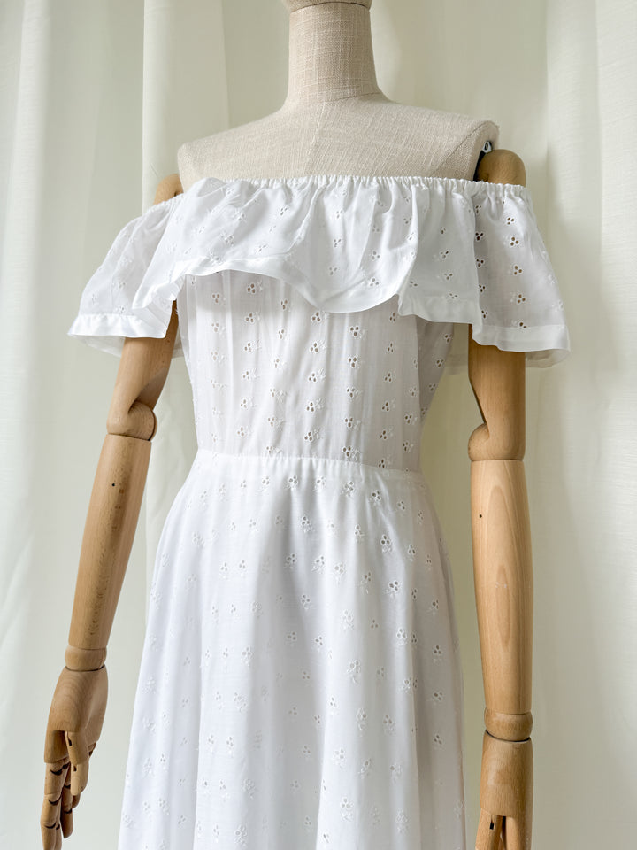Divine 70s Cotton Broderie Anglaise Frill Neckline White Maxi Dress