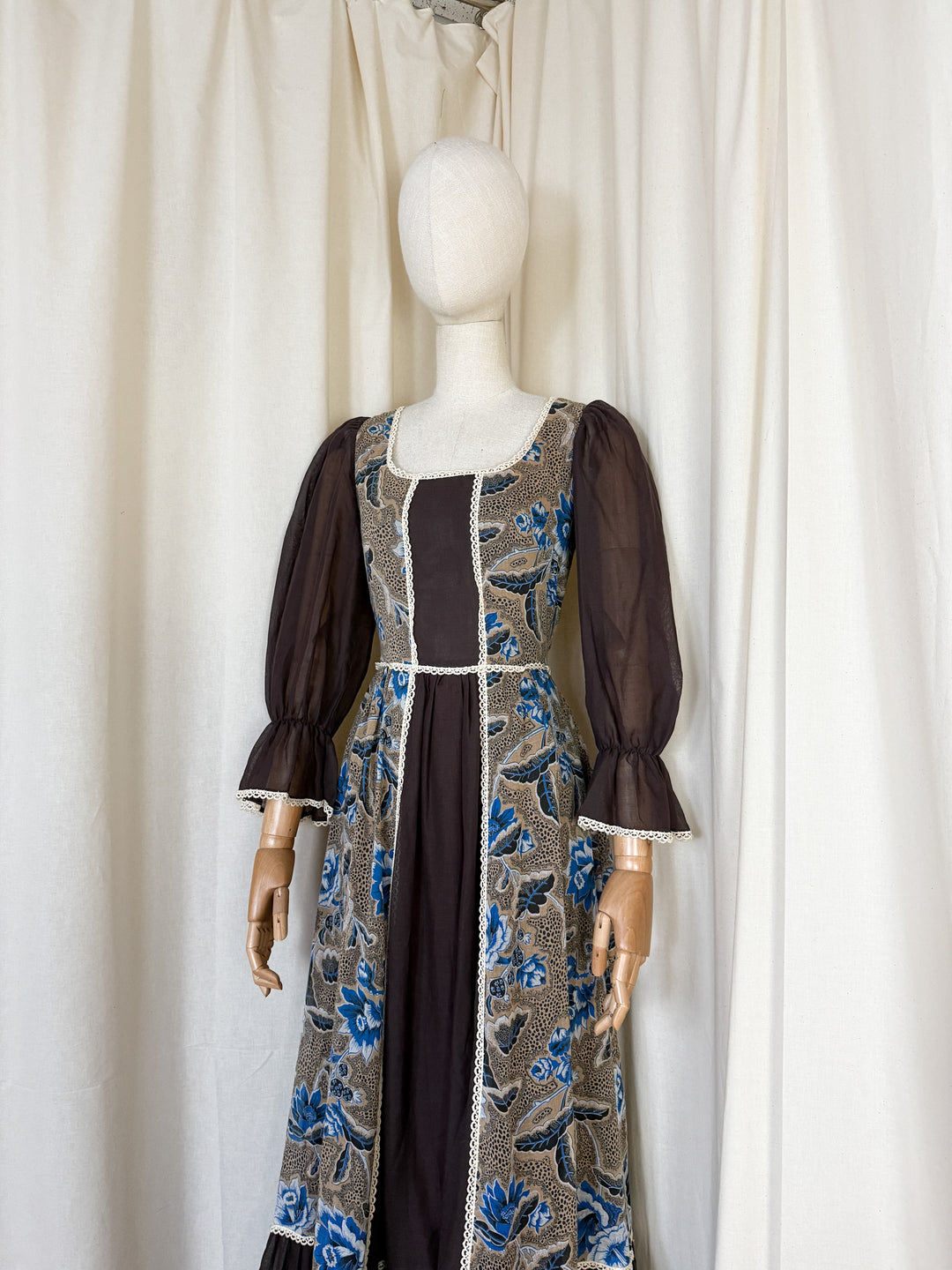 Heavenly Rare 1970s Brown Floral Cotton Maxi Dress