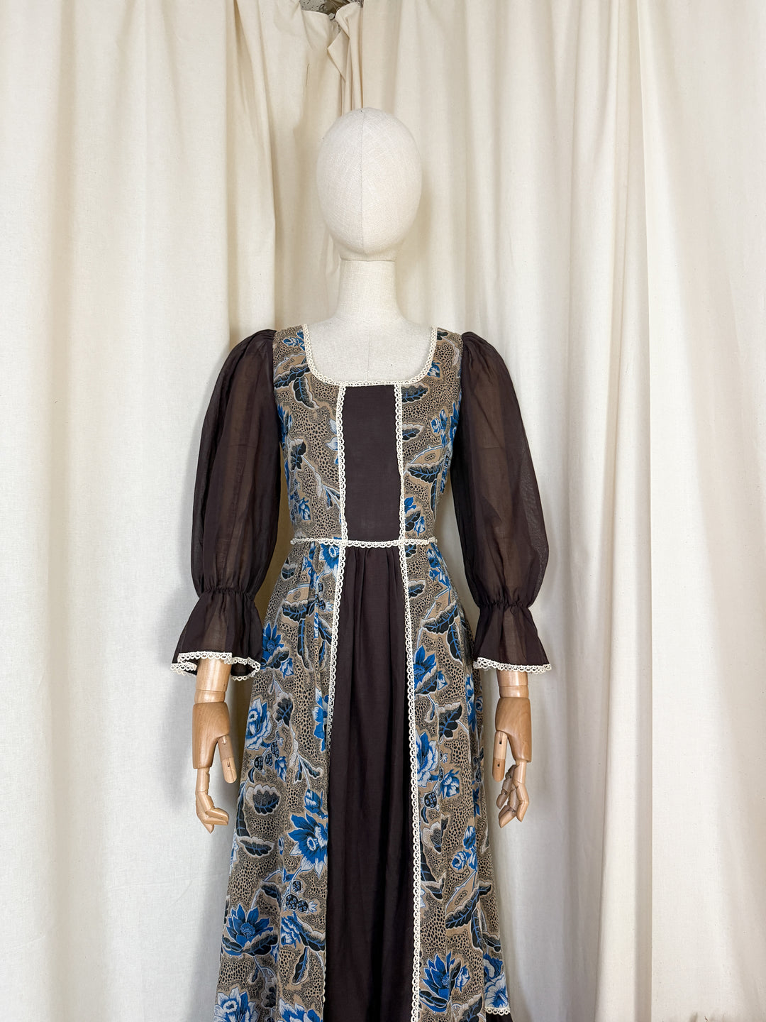 Heavenly Rare 1970s Brown Floral Cotton Maxi Dress