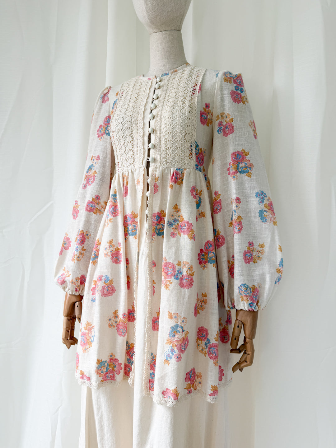 Holy Grail Precious 70s Monet London Raw Cotton Floral Bohemian Maxi Dress