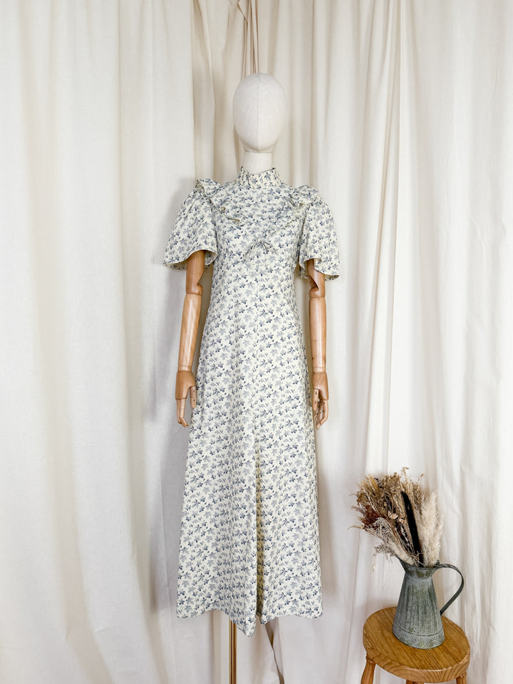 Beautiful 1970s Maple Leaf Cotton Maxi Dress