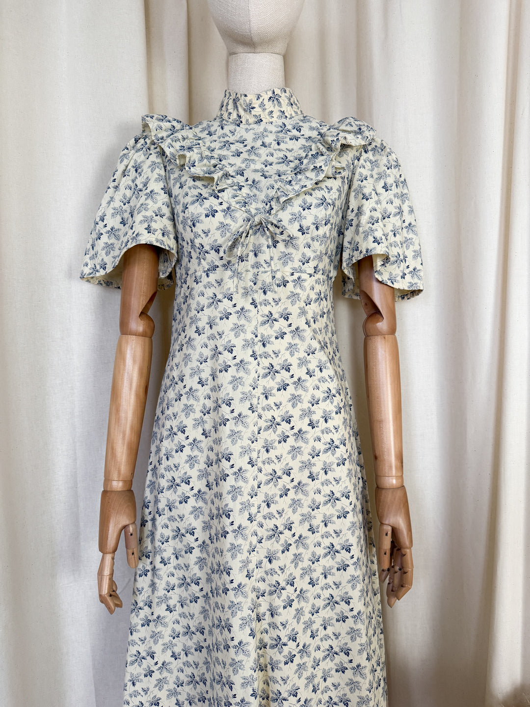 Beautiful 1970s Maple Leaf Cotton Maxi Dress