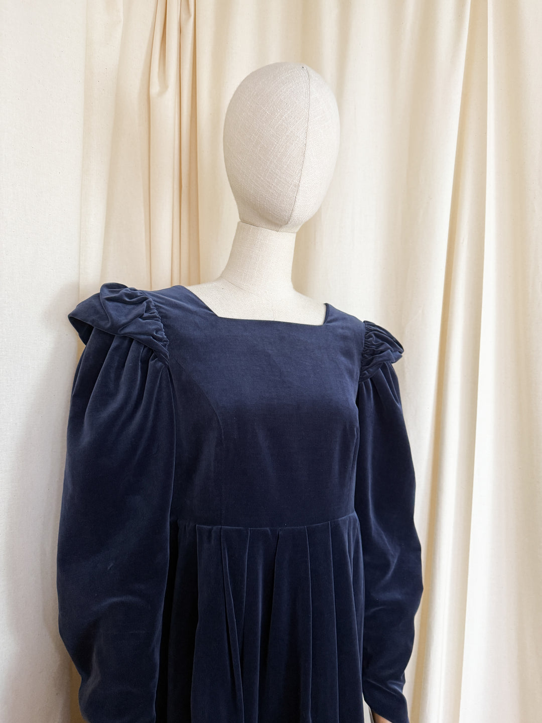 Breathtaking Rare Early 80s Cotton Velvet Laura Ashley Midi Dress