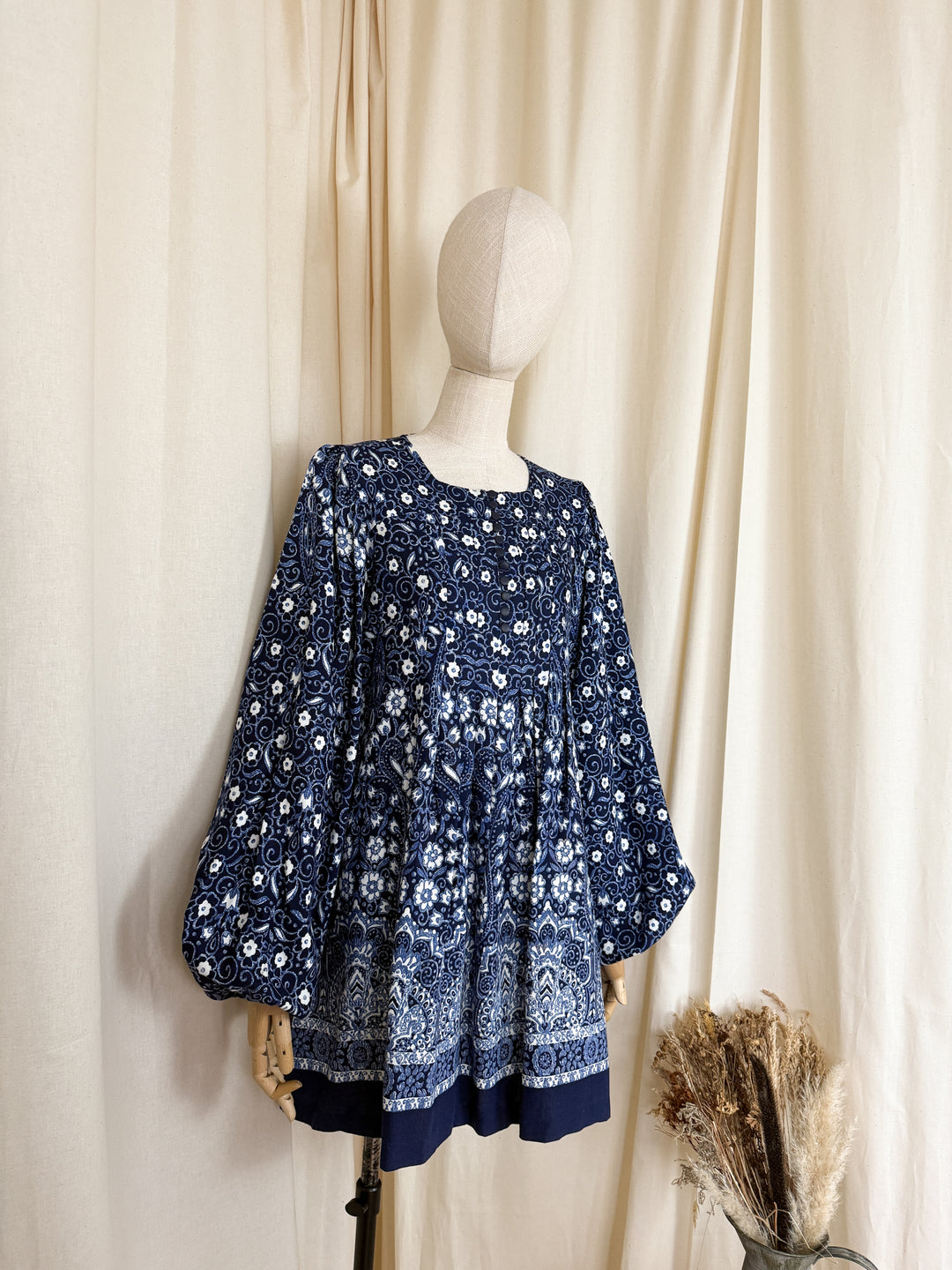 Insane Rare Early 1970s Cotton Smock Mini Dress