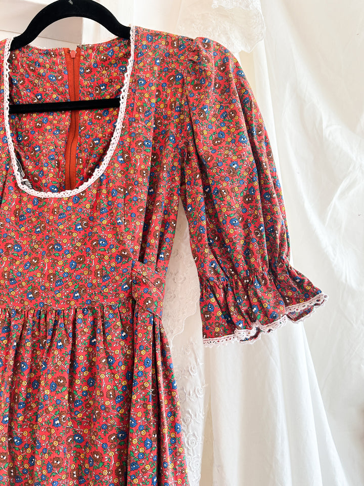 STUNNING RED BOHEMIAN FLORAL COTTON PRAIRIE DRESS BY ENGLISH LADY