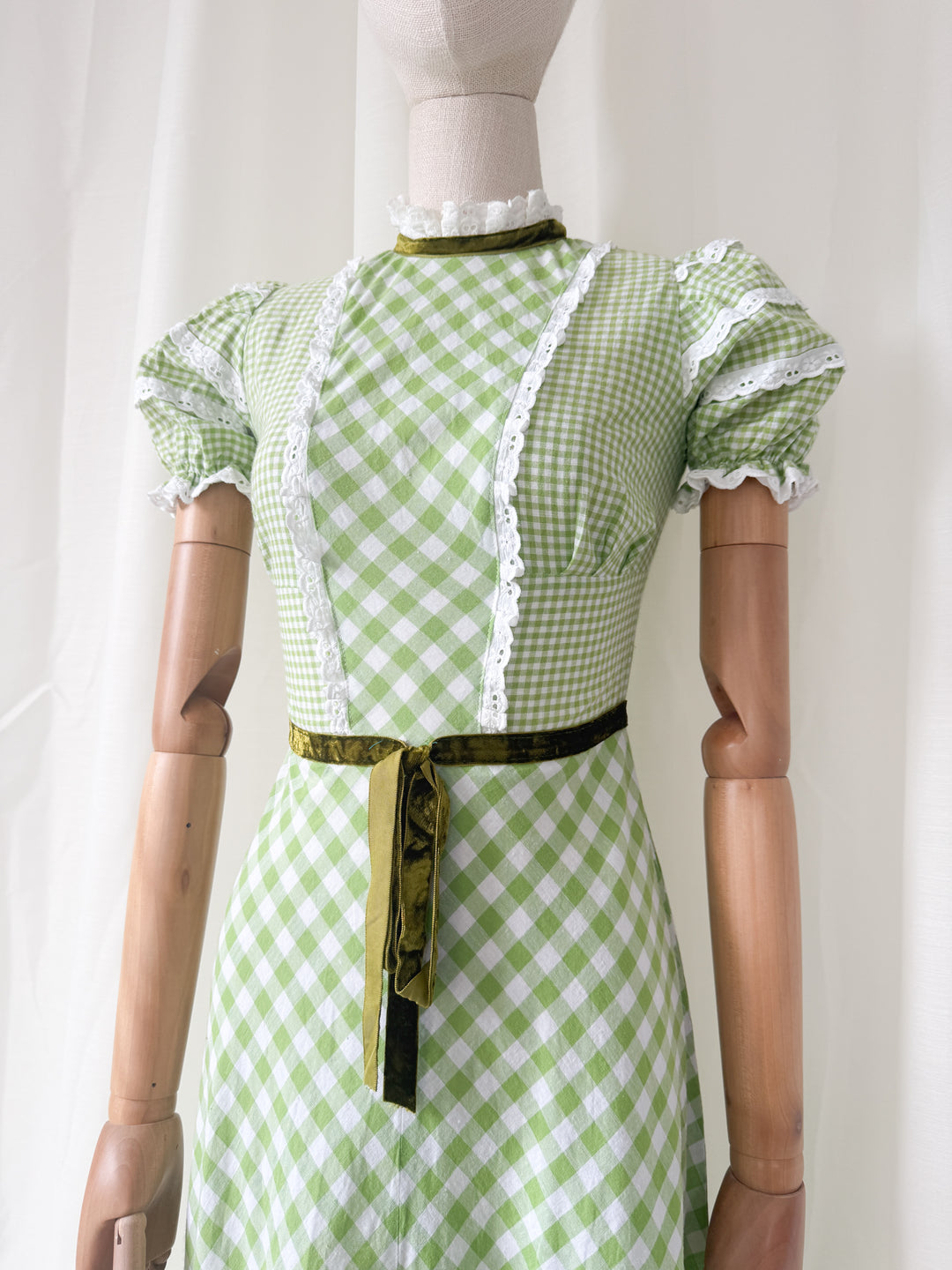 Incredible Stunning Cotton Gingham 70s Maxi Dress