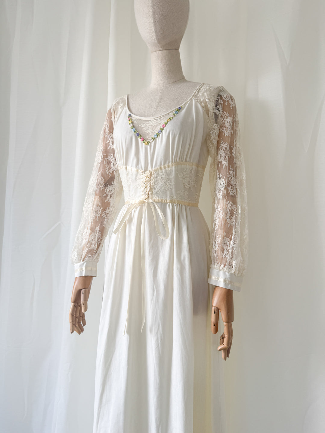 Breathtaking Ethereal 70s Cotton and Lace Ivory Maxi Dress