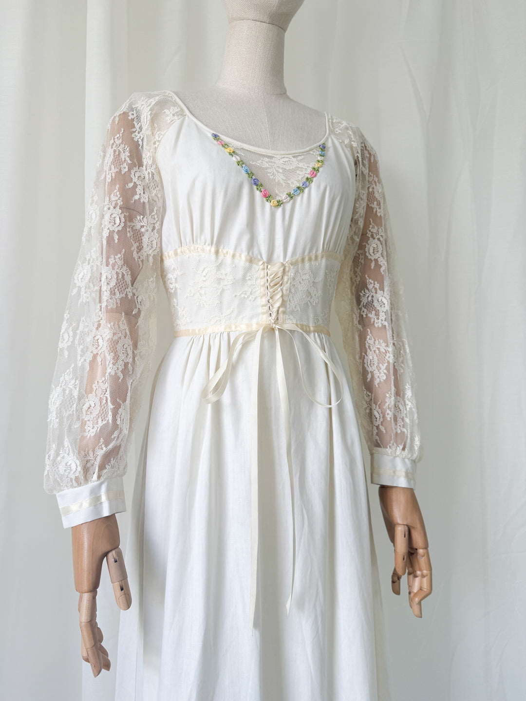 Breathtaking Ethereal 70s Cotton and Lace Ivory Maxi Dress