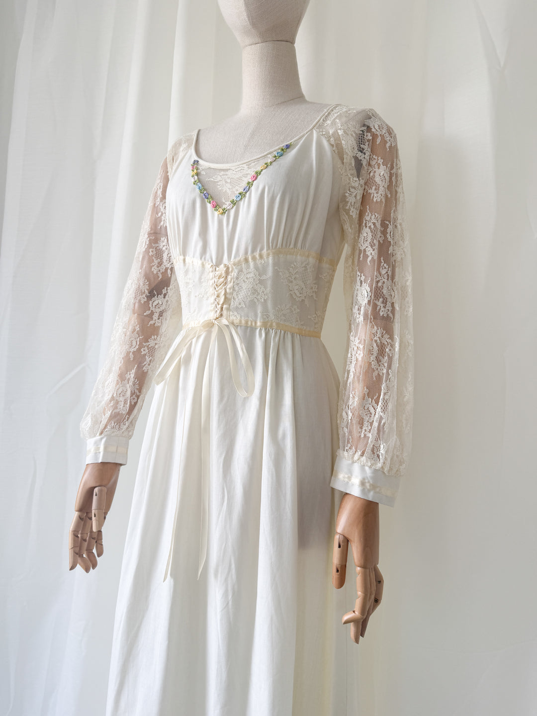 Breathtaking Ethereal 70s Cotton and Lace Ivory Maxi Dress