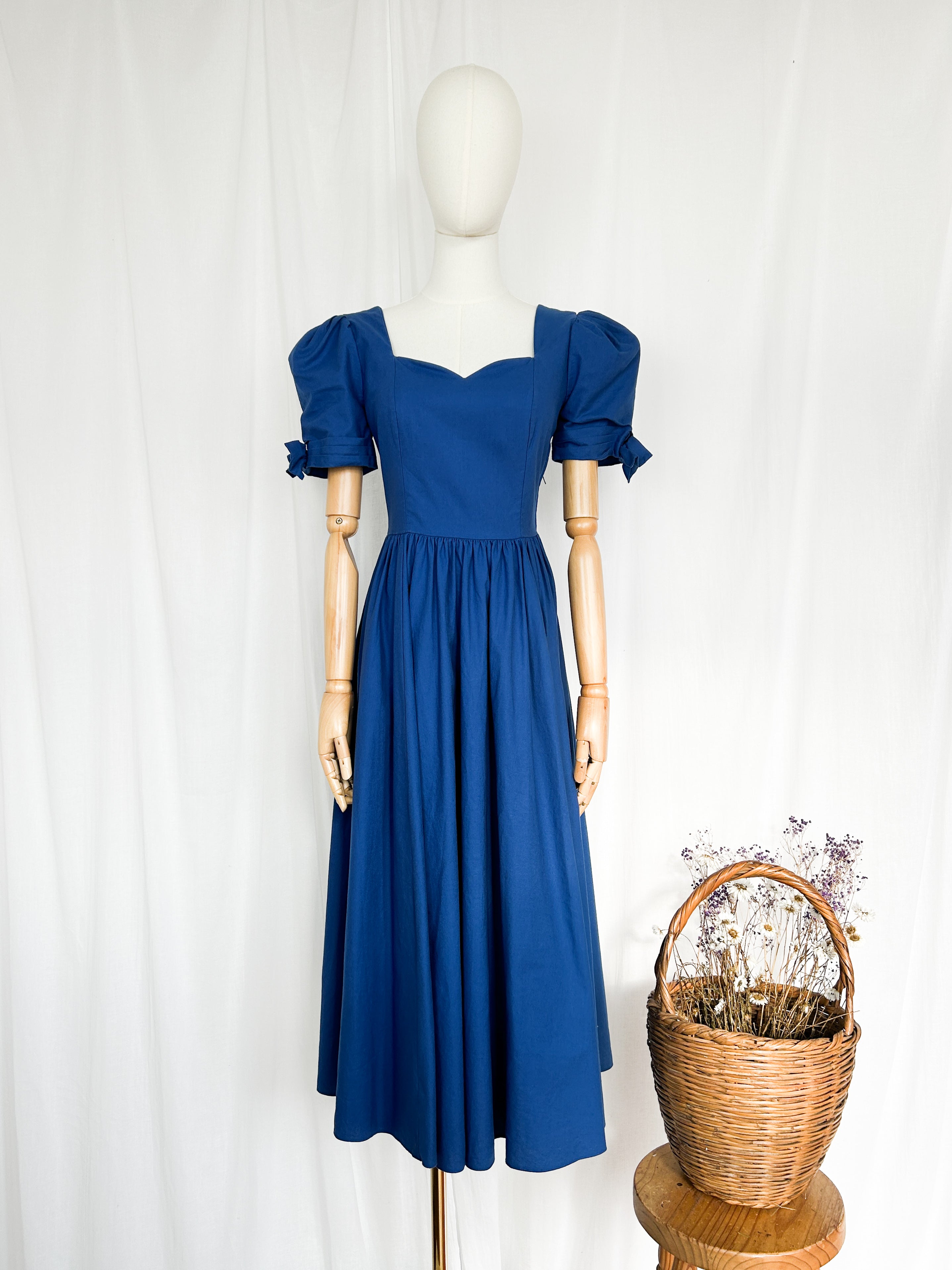 BEAUTIFUL 80S BLUE LAURA ASHLEY DRESS The Pansy Garden