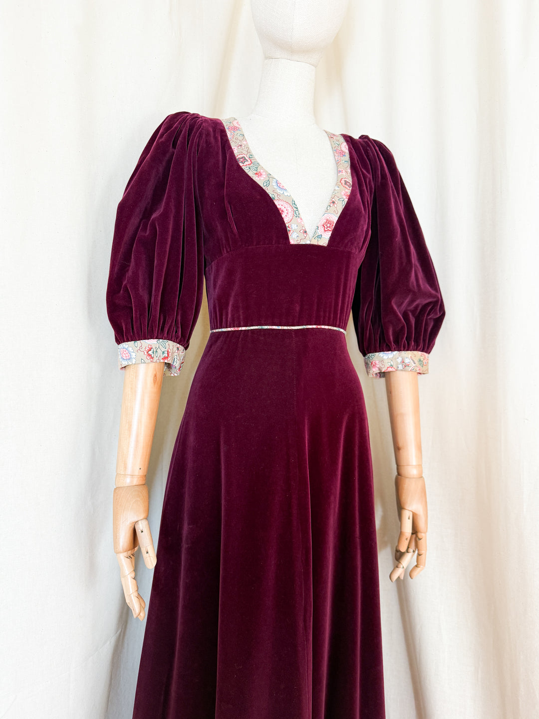 Breathtaking Precious Holy Grail Rare 1970s Valerie Goad Velvet Maxi Dress
