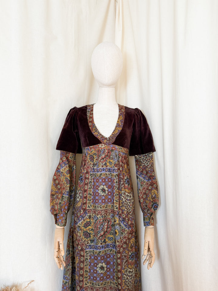 Beautiful Rare 70s Velvet and Wool Wallis Maxi Dress