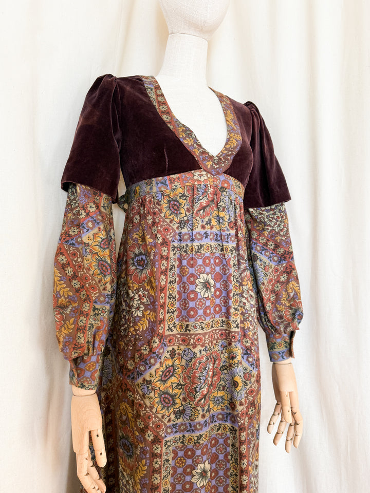 Beautiful Rare 70s Velvet and Wool Wallis Maxi Dress