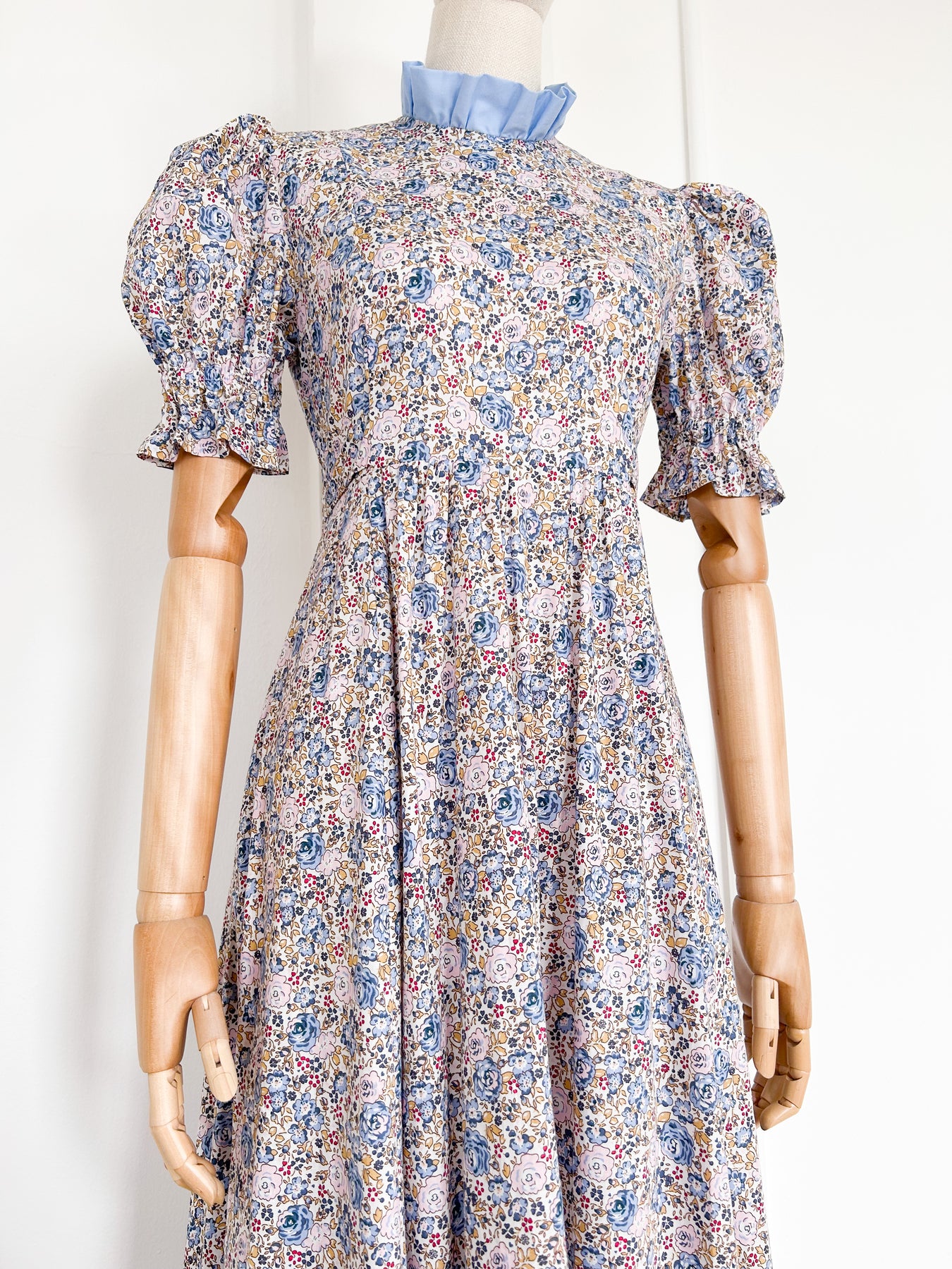 The Mabel Dress – The Pansy Garden