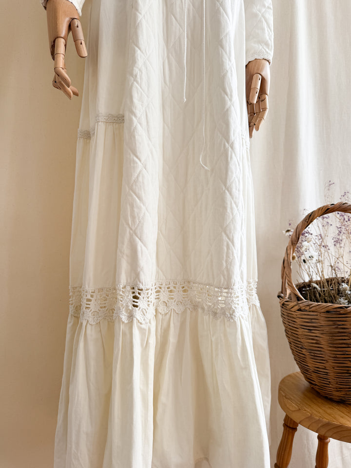Beautiful Precious 70s Holy Grail Rare Calico Cotton Corset Bust Maxi Dress by Gunne Sax